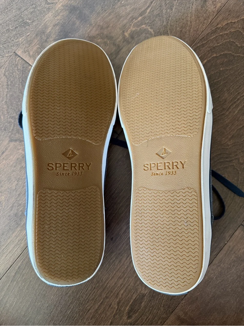 Sperry Men’s Blue Canvas Boat Sneakers with White Sole
